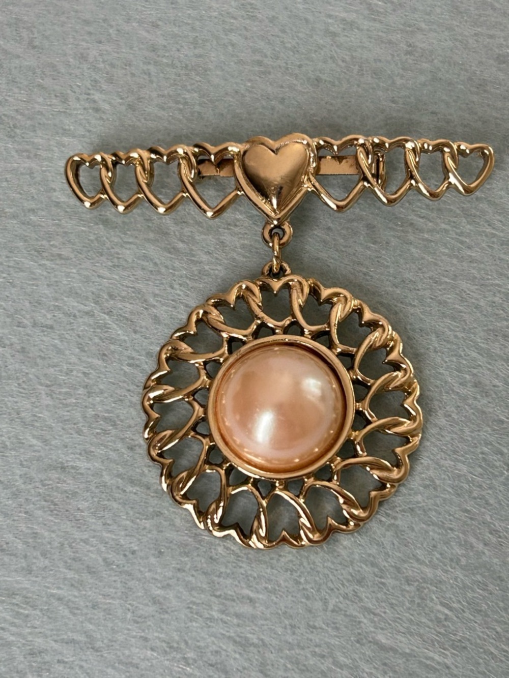 Gold-Tone Heart Filigree Pendant with faux Pearl Center(4)